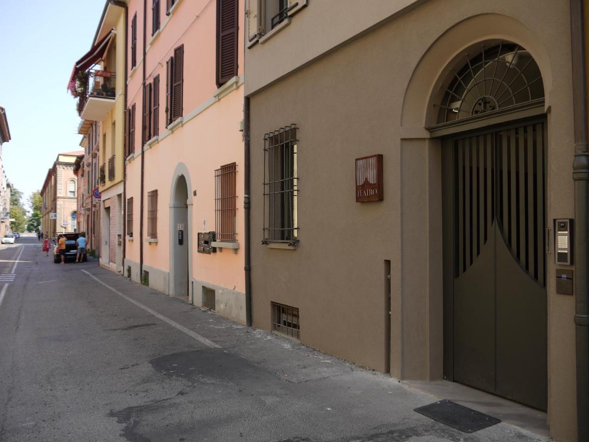 Rb Del Teatro&Apartaments Imola Exterior photo