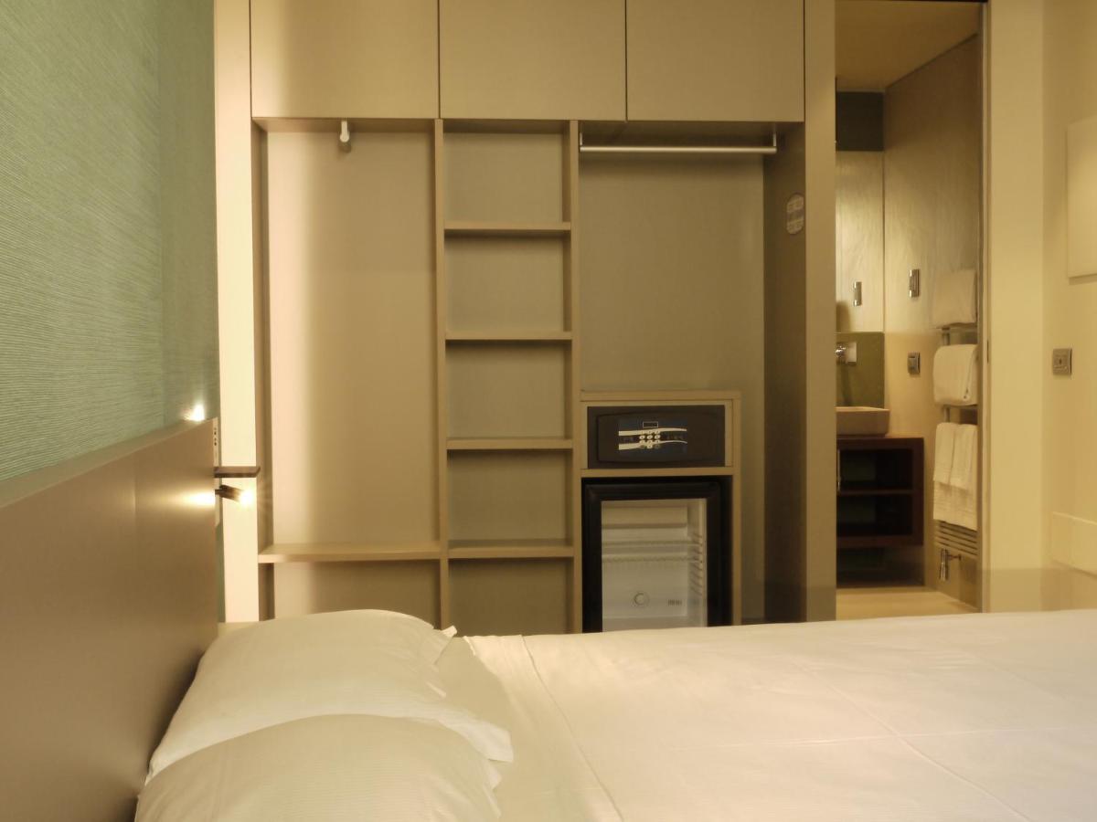 Rb Del Teatro&Apartaments Imola Exterior photo